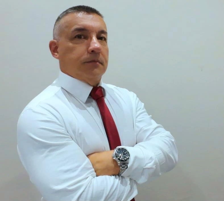 Alex Eduardo Oliveira - Advocacia Especializada